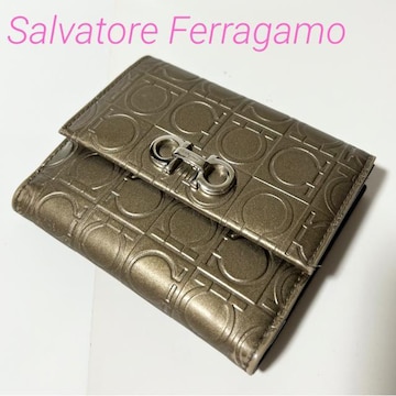 Salvatore Ferragamo tFK K`[j ܂ z