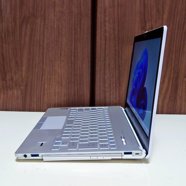 FUJITSU LIFEBOOK Corei5 12GB SSD512GB Windows11 WebJ Office  PC{/Ӌ@ 