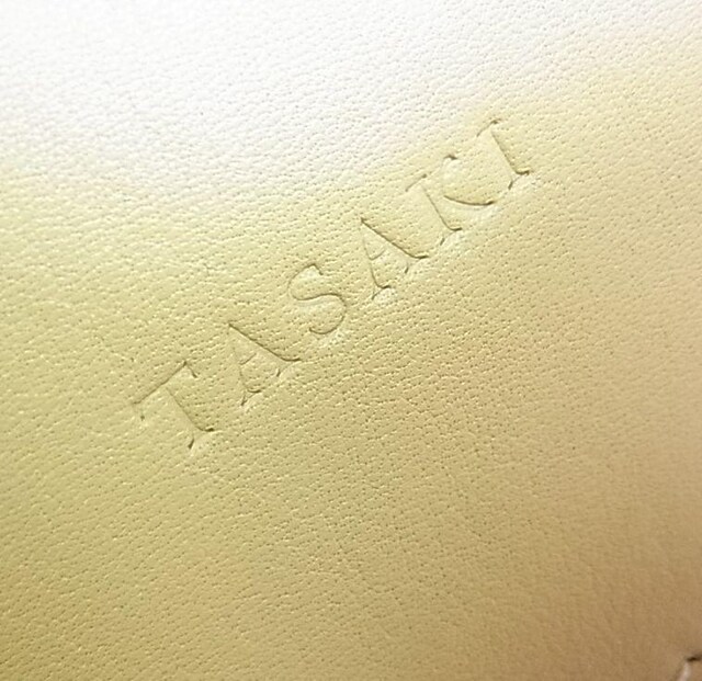 500~X^Ki@TASAKI por RELIQUIAE i@^TL@ |LAGjU[g[gobN
