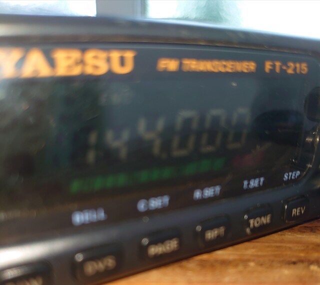 GX yFT-215z 144 MHz  @used