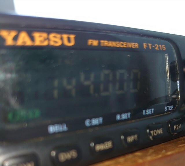 GX yFT-215z 144 MHz  @used