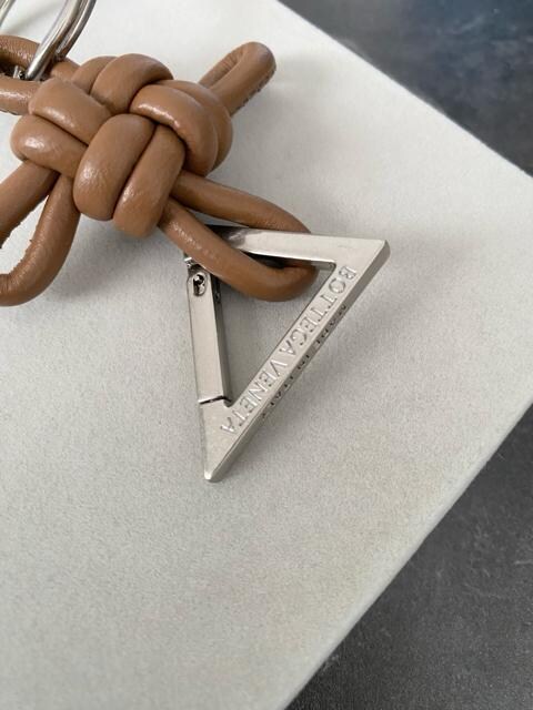 BOTTEGA VENETA {beK Fl^ L[`[ L[z_[  uh 