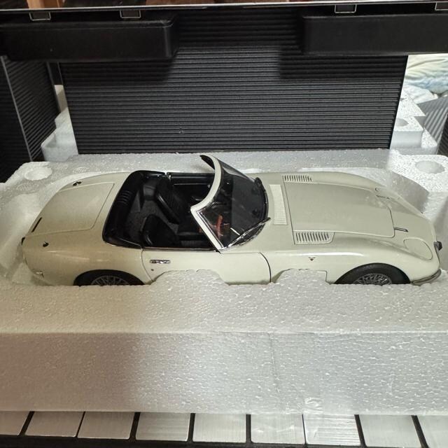 ŖWi I[gA[g 1/18 g^ 2000GT JuI  zr[ 