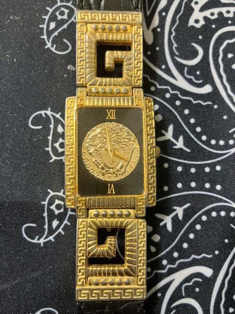 VERSACE FT[` f[T rv S[h ubN   uh 