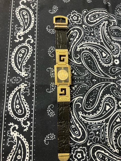 VERSACE FT[` f[T rv S[h ubN  uh 