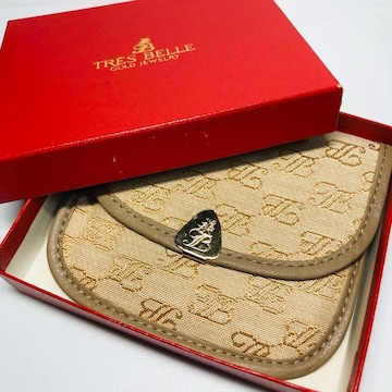 TRES BELLE gx[@WG[|[`@P[X@lbNX
