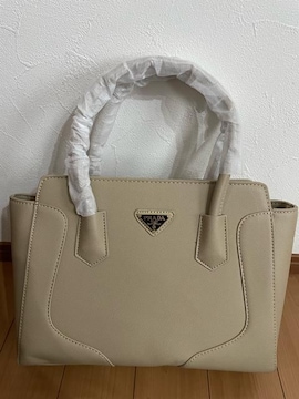 PRADA v_@g[gobO@obO