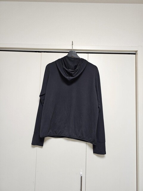 (1) UNIQLO AIRism UVJbgWbvAbvp[J[  XL  uh 