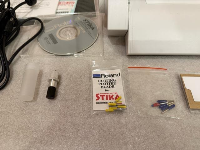 Roland STiKA XeJ SV-8  PC{/Ӌ@ 