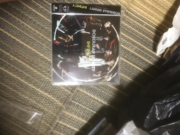 hx[}