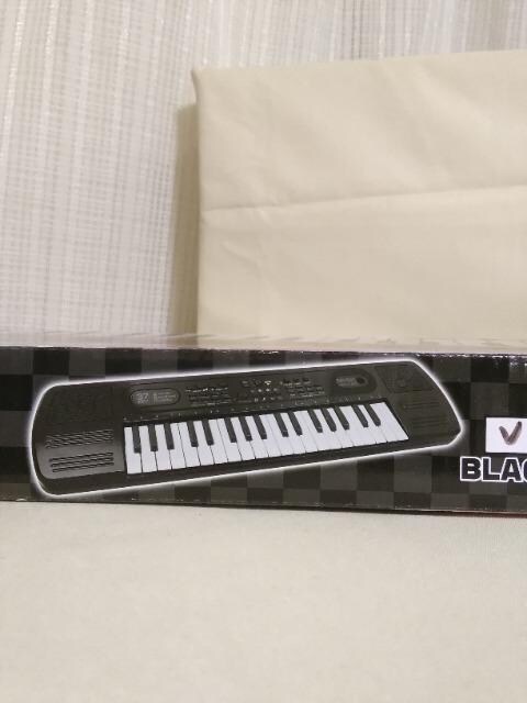 37KEYS ~[WbNL[{[h@ubN