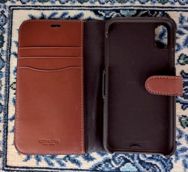 yCOACHzR[` iPhoneP[X X/XS X}zP[X PVC U[ Ki  uh 