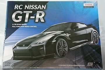 NISSAN GT-R 1/20 SCALE MODEL FULL FUNCTION RADIO CONTROL