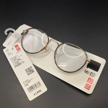  Vi UNIQLO jN EhRrTOX