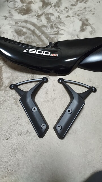 Z900RS SE  CG[{[  VԂ瑖s200` ŎO tF_[A[ F i łB