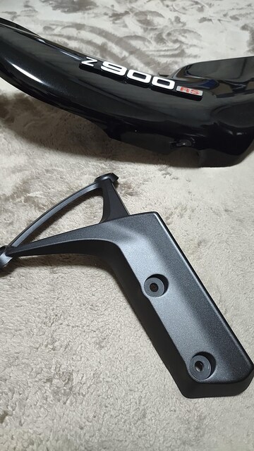 Z900RS SE  CG[{[  VԂ瑖s200` ŎO tF_[A[ F i łB