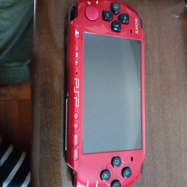 PSP3000 o[pbN bh/ubN  Q[{/\tg 