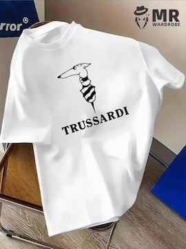 1490~Y TRUSSARDI TVc ėp  y jbg@tr`TCYri{TCYlj