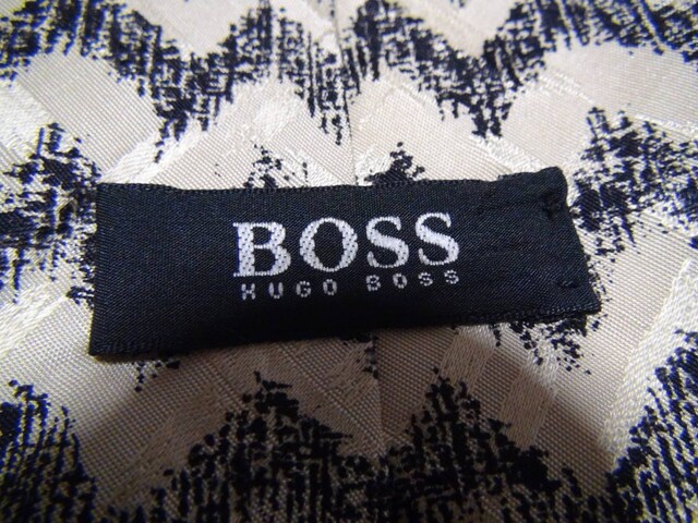 BOSS̃lN^CVNPOO@C^A!B  jt@bV 