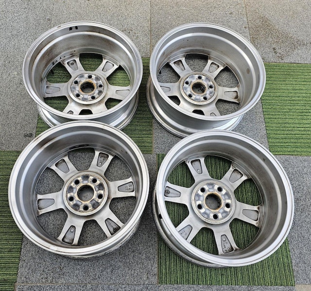TOYOTA @K[hA~zC[17C`7J +45 PCD114.3 5 zC[̂4{Zcg@K[h C  /oCN