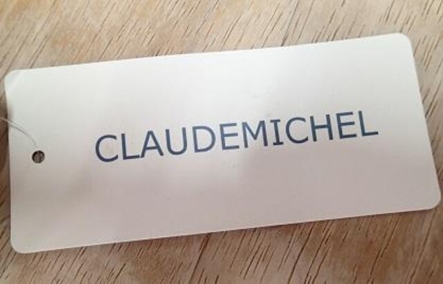 ygp^^OtzCLAUDEMICHELtgt@gbvX@I[o[uEX@t[^p[vn^TCYM  t@bV 