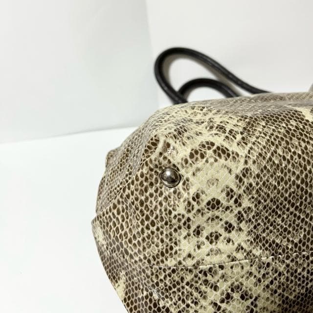 FURLA t pC\^U[ nhobO g[gobO  uh 