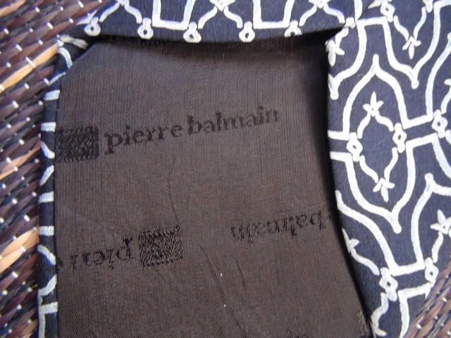 Pierre BalmaiñlN^C@POO@IB  jt@bV 