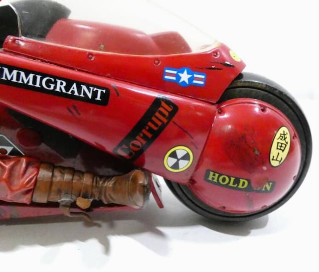 AKIRA KANEDA ON MOTORCYCLE c̃oCN }Nt@[gCYViJi  zr[ 
