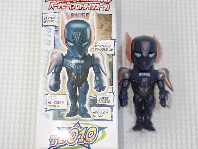 TIGER&BUNNY [hRN^utBMA vol.2 o[ir[  Aj/R~bN/LN^[ 