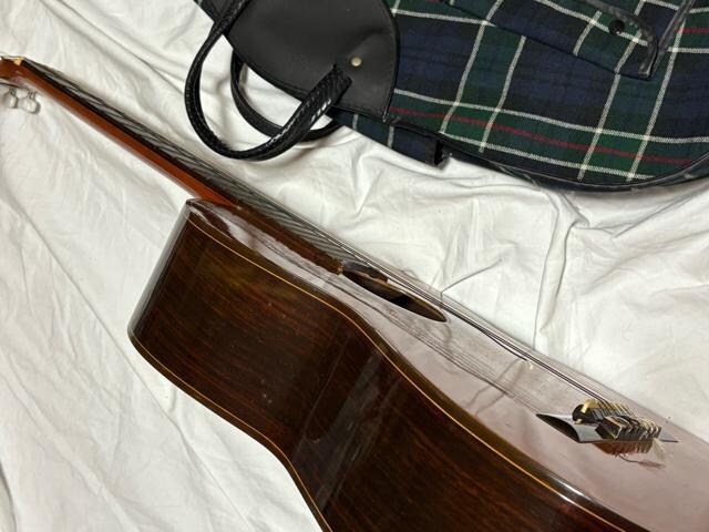 [I@Abe Gut Guitar f520 P[Xt1933-05-1  zr[ 