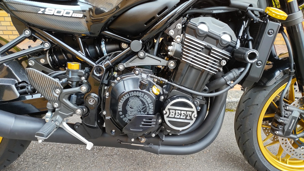 魅惑のロマンパーツ！ポイントカバーカスタム(Z900RS) | バイク