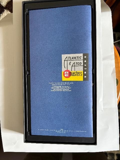 C`[YBoxRgCD  CD/DVD/rfI 
