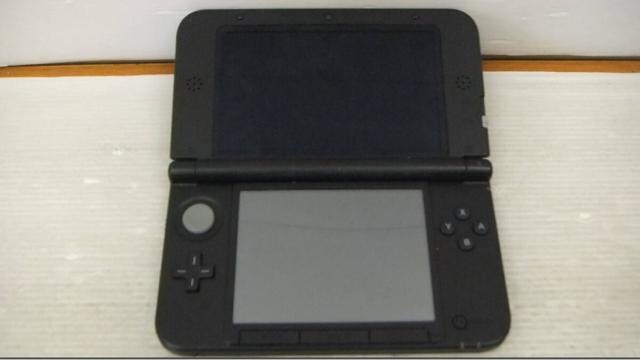 Nintendo 3DSLL u[~ubN   Q[{/\tg 