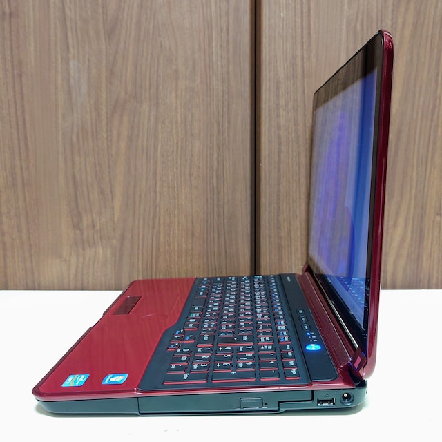 FUJITSU LIFEBOOK Corei7 16GB SSD512GB Bru-ray Windows11 WebJ  PC{/Ӌ@ 