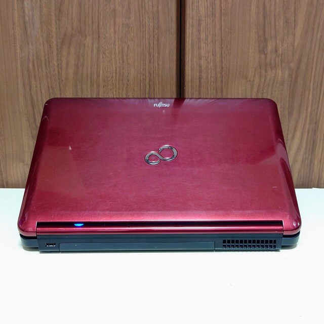 FUJITSU LIFEBOOK Corei7 16GB SSD512GB Bru-ray Windows11 WebJ  PC{/Ӌ@ 