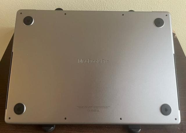ŏGPU M1 Max MacBook Pro 14C` 64GB 1TB GPU32RA Xy[XOC  PC{/Ӌ@ 