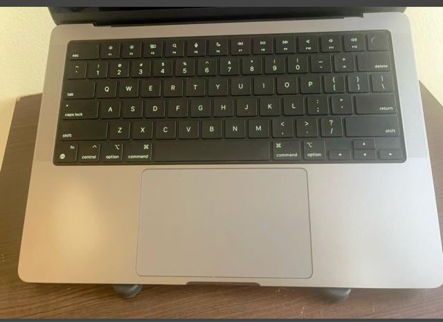 ŏGPU M1 Max MacBook Pro 14C` 64GB 1TB GPU32RA Xy[XOC  PC{/Ӌ@ 
