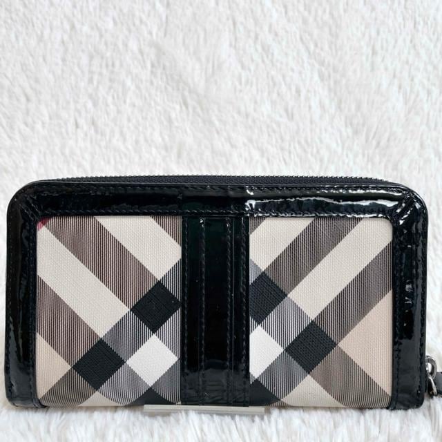 BURBERRY o[o[ PVC mo`FbN z Eht@Xi[  uh 