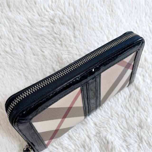 BURBERRY o[o[ PVC mo`FbN z Eht@Xi[  uh 