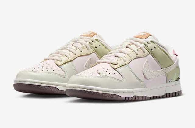 NIKE DUNK LOW LX   uh 