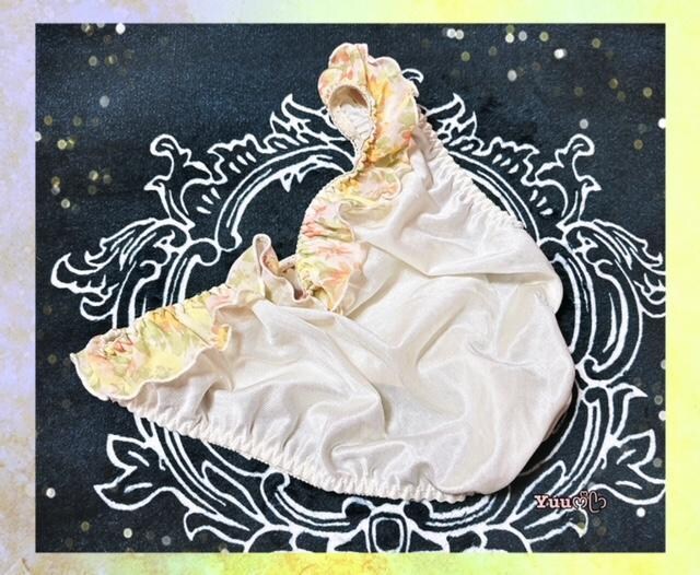 tutu anna//V-c