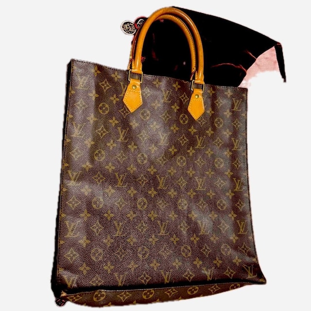 LOUIS VUITTON CBgg[g[obOmOTbNv !B  jt@bV 