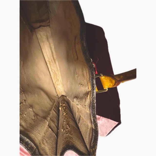 LOUIS VUITTON CBgg[g[obOmOTbNv !B  jt@bV 