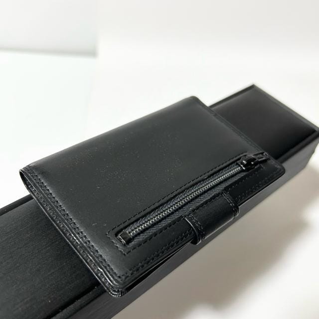 i GIVENCHY WoVB 6A L[P[X  O܂ U[ ubN  uh 