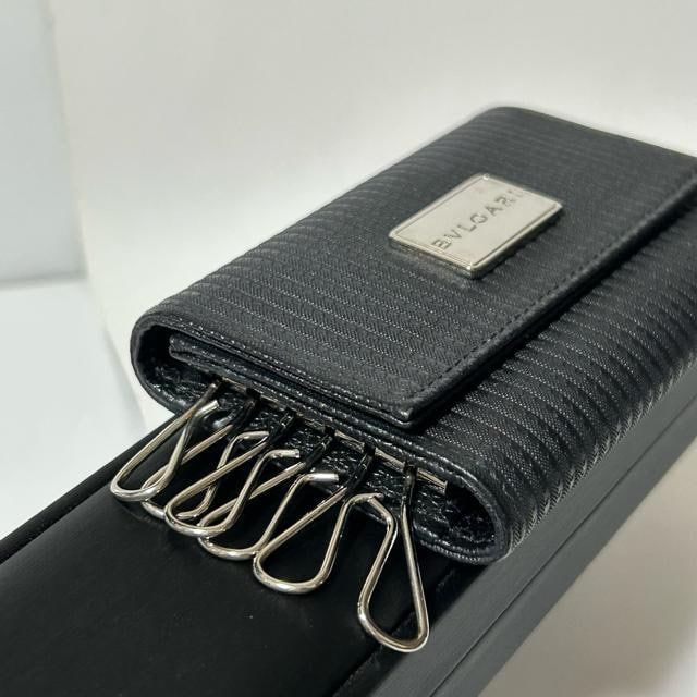 i BVLGARI uK ~Q L[P[X  PVC U[ ubN Vo[  jt@bV 