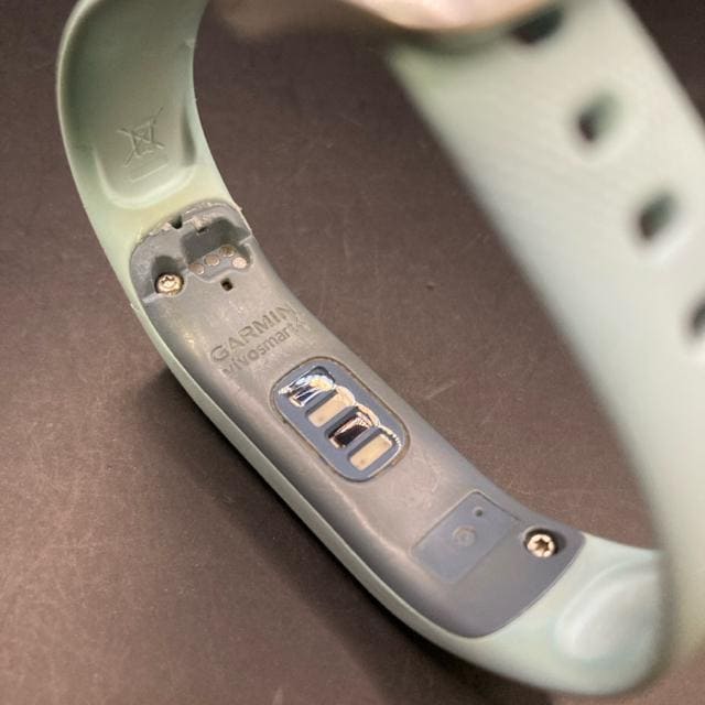  GARMIN vivosmart4 K[~ rv  jANZT[/v 