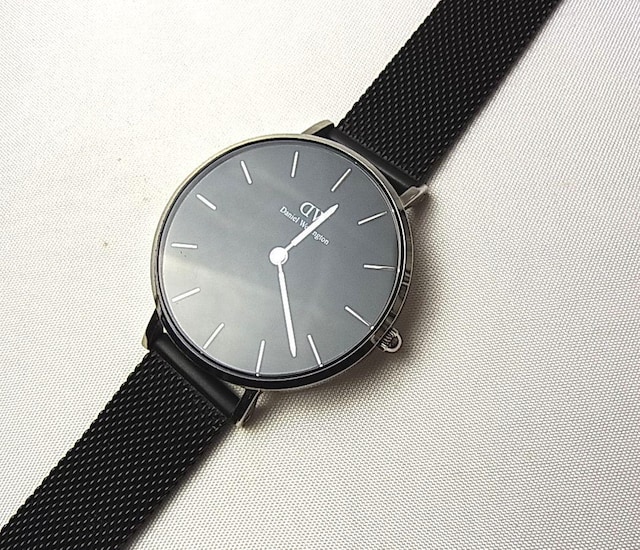 KDaniel Wellington _jGEFg rv@E3201@fB[X  ANZT[/v 