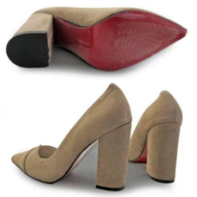 1~~C744ViAIKO SHOESpvX23aBG  t@bV 