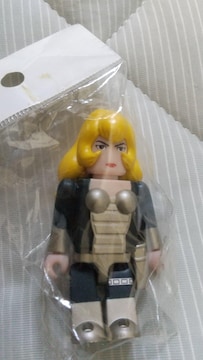 AjCOBRA񔄕iL[ubN