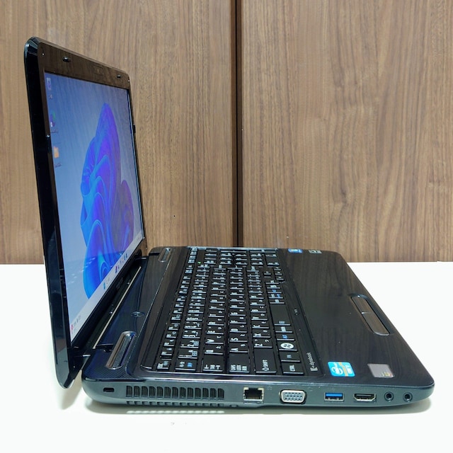 TOSHIBA dynabookCorei7 16GB SSD512GB Windows11 Office2024 J  PC{/Ӌ@ 